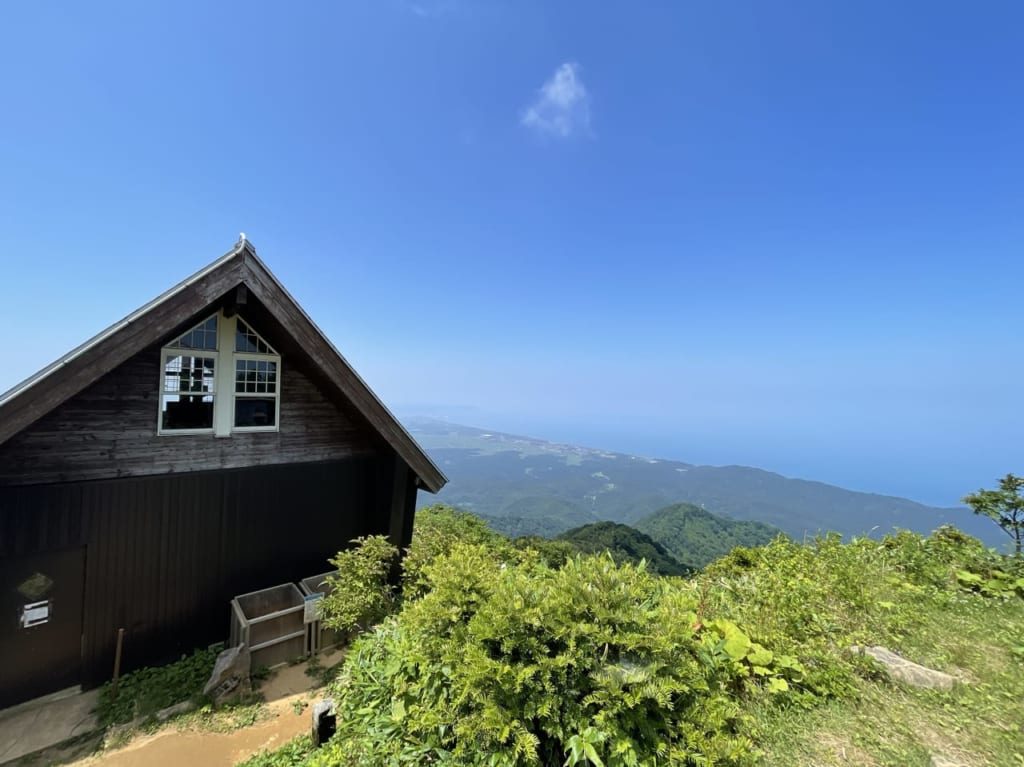 米山山頂