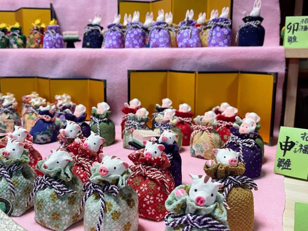 旧中嶋染工場のひな飾り