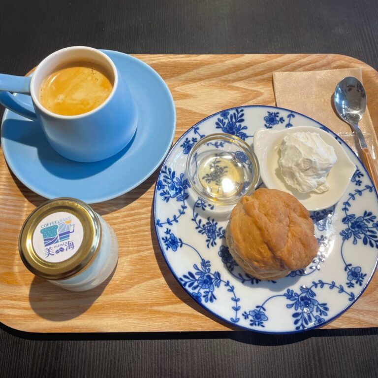 COFFEE＆BAKE 美海-mimi-の＜UMI塩＞ぷりんとスコーン