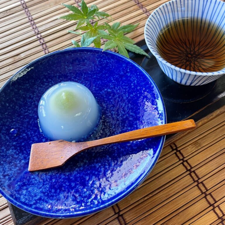 大杉屋惣兵衛「枝豆あん水まんじゅう」