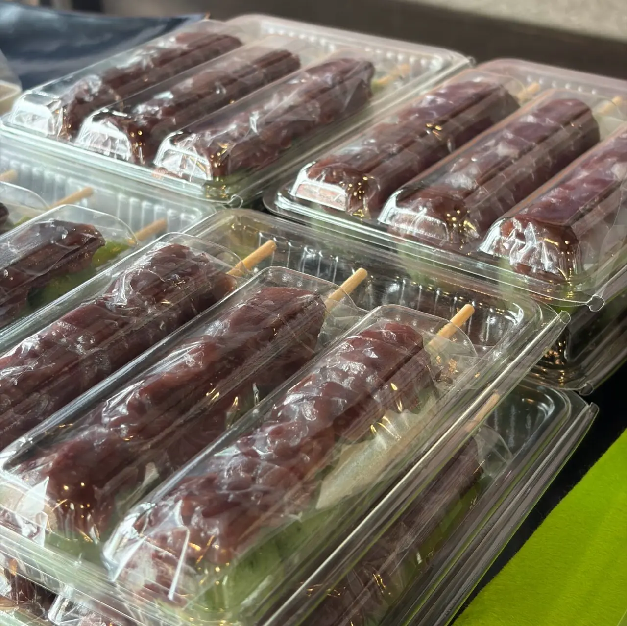 御菓子処かの子の店頭実演販売